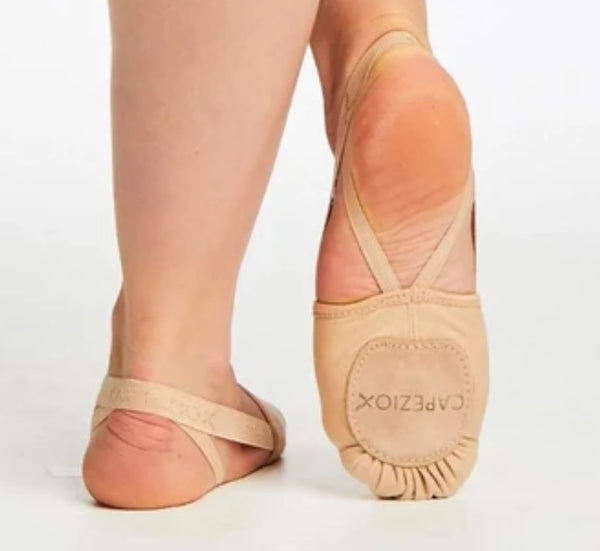 Women's Capezio H064W Canvas Hanami Pirouette Shoe